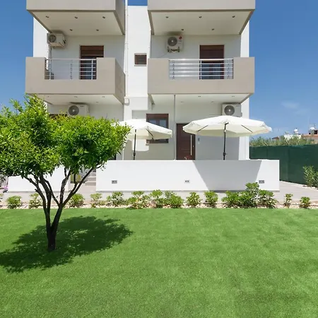 Cozy House With Pool Near * Gazi